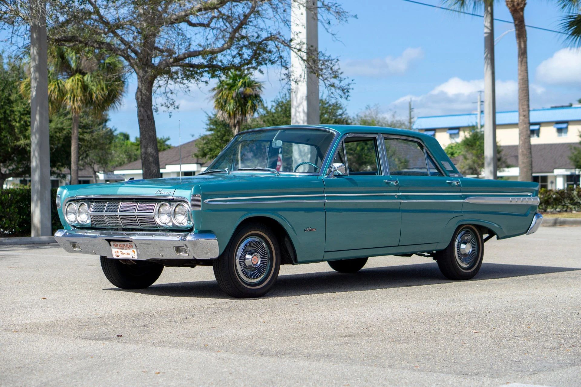 Left front 3q view of a turquoise 1964 Mercury Comet four-door sedan
