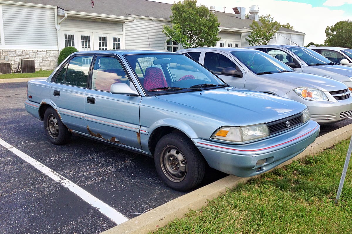 1991 Toyota Corolla b