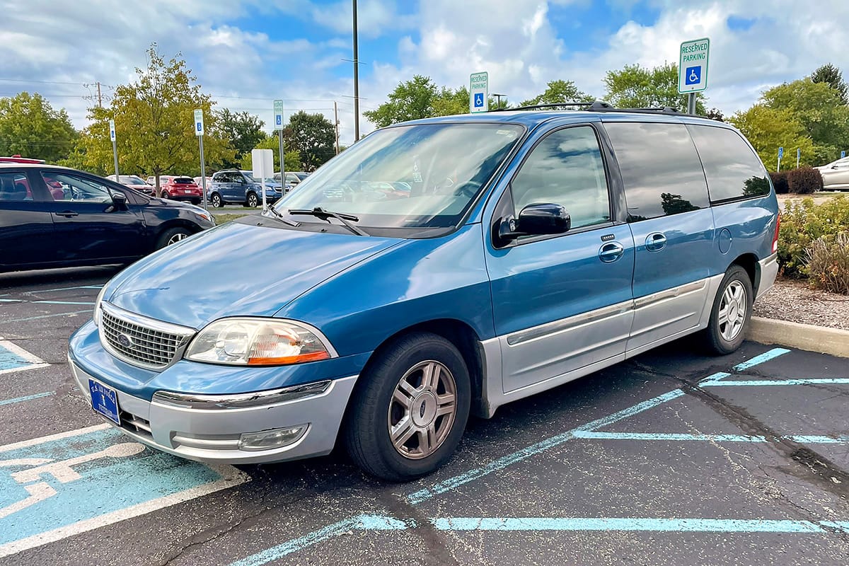 My 2006 Ford Focus: Serving Three Generations of Greys 2 1999 2003 Ford Windstar