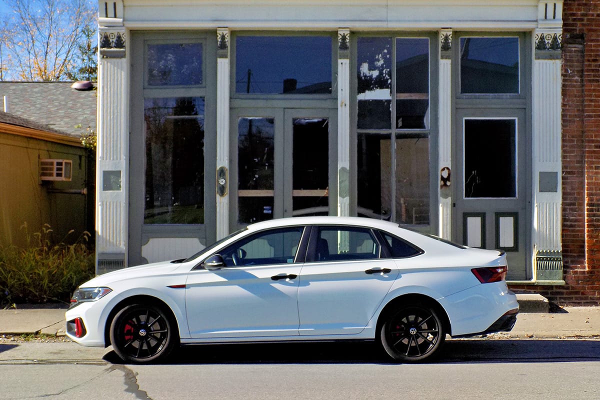 2024 Volkswagen Jetta GLI, 40th Anniversary Edition: Pure, Uncomplicated Joy 10 2024 GLI 4
