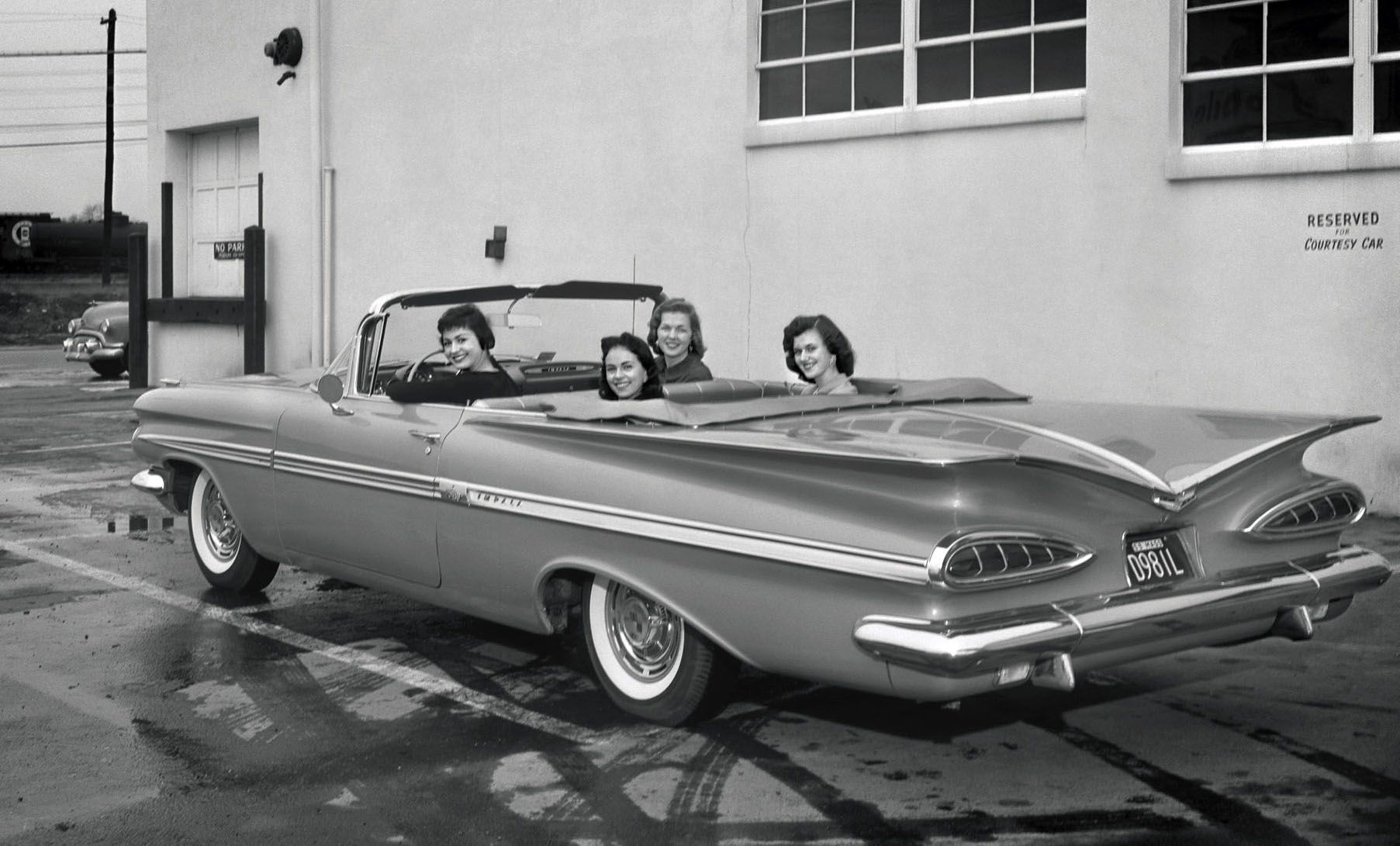 When Chrome Ruled: Classic 1950s GM Cars In Vintage Photos 20 48641265242 c9a4abc58b k