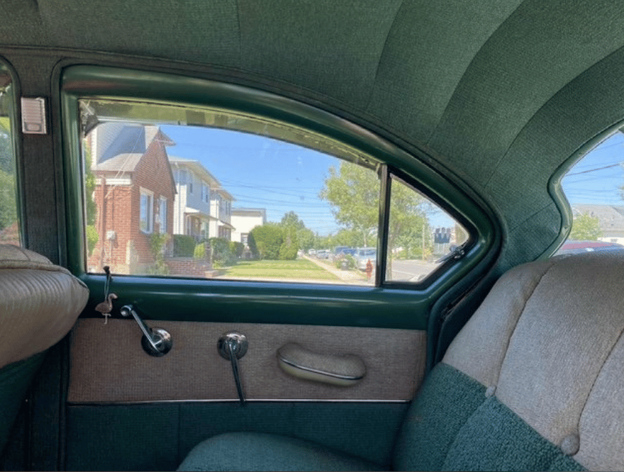 Screenshot 2025 11 11 at 20 12 04 1954 Oldsmobile kaiser manhattan Cars Trucks Mineola New York Facebook Marketplace Facebook