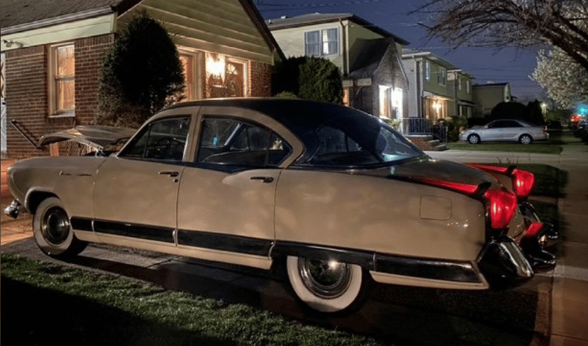 Screenshot 2025 11 11 at 20 13 19 1954 Oldsmobile kaiser manhattan Cars Trucks Mineola New York Facebook Marketplace Facebook