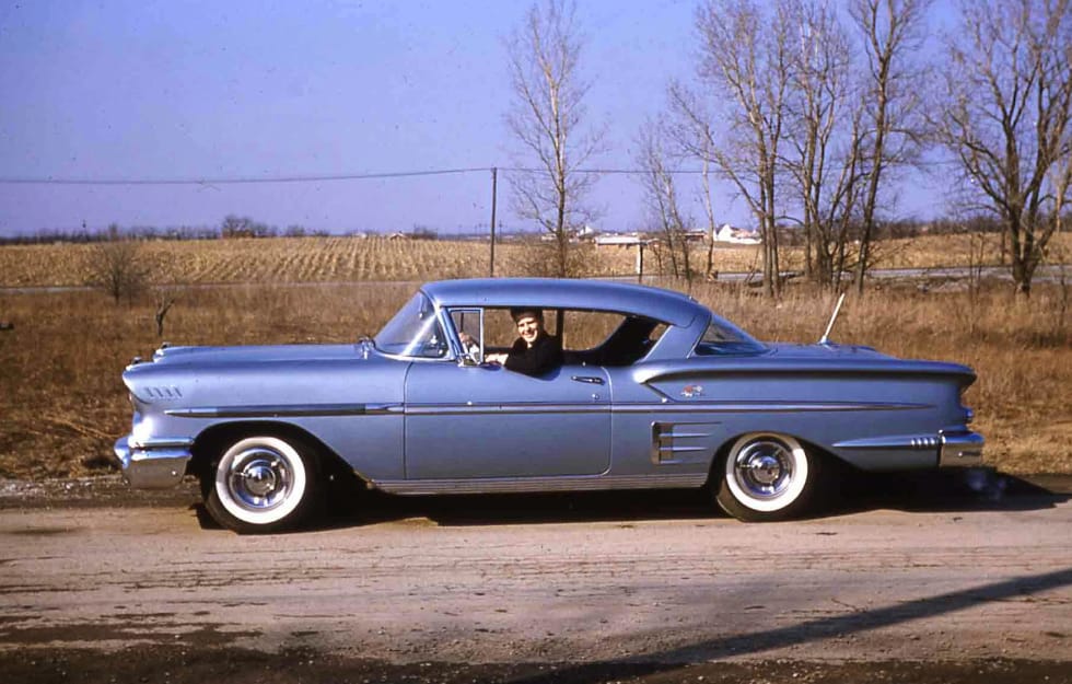 When Chrome Ruled: Classic 1950s GM Cars In Vintage Photos 17 Screenshot 20250206 100153
