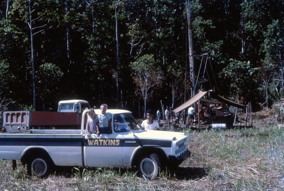 A Gallery Of Readers' Vintage Photos From The 1960s, 1970s, And 1980s 11 Screenshot 20250321 205542