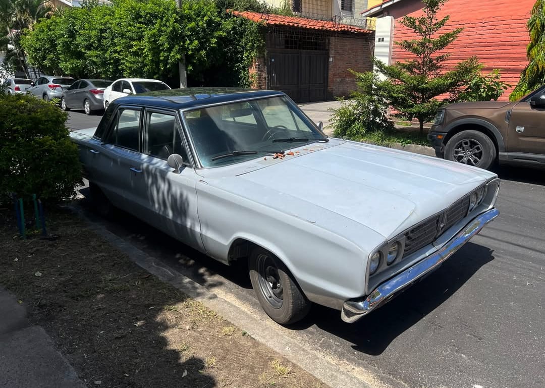 A Pair Of 1967 Dodge Coronets: 4 Doors, 6 Cylinders – Honest Working-Class MoPars 7 Screenshot 20251107 223354