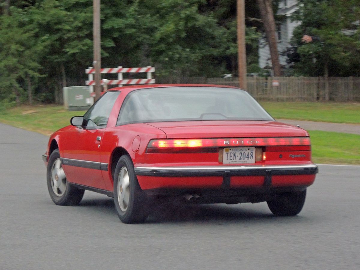 Looking Back On A Few Months of Random Finds 5 1990 Buick Reatta
