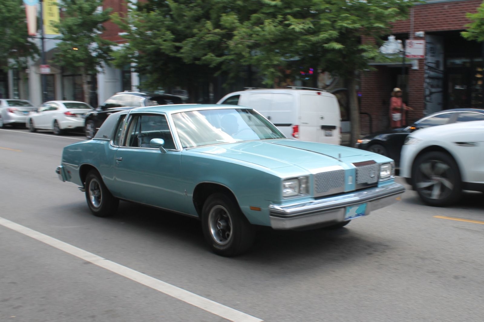 1978 Oldsmobile Cutlass Supreme. Rogers Park, Chicago, Illinois. Saturday, August 23, 2025.