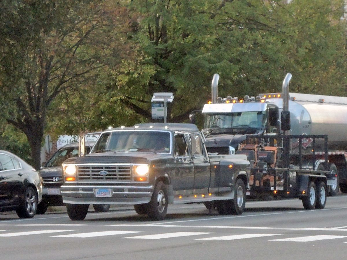 Looking Back On A Few Months of Random Finds 13 1986 Ford F-350 Dually