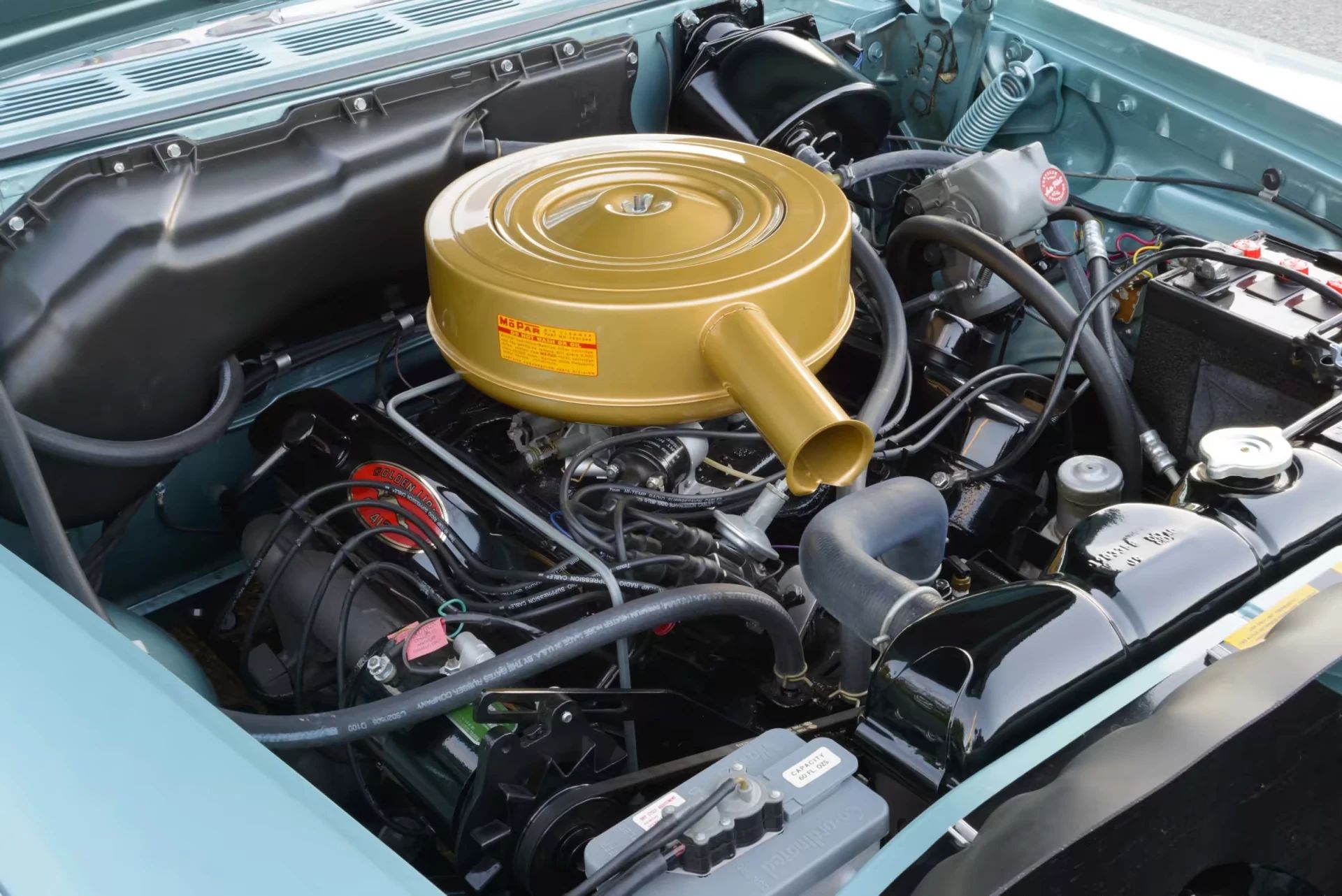 Chrysler B engine in a 1960 Chrysler New Yorker