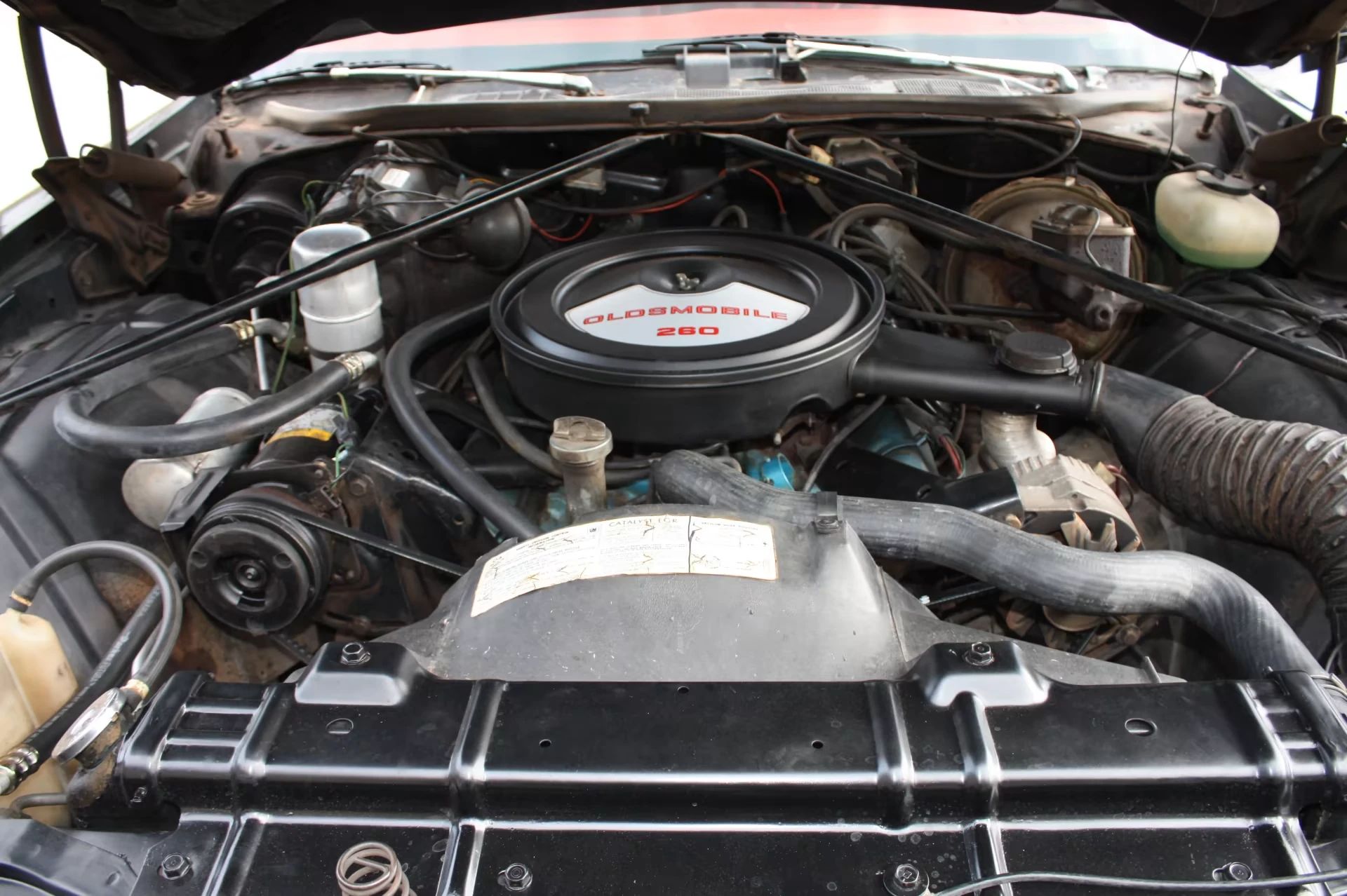Oldsmobile 260 engine in a 1977 Cutlass Supreme
