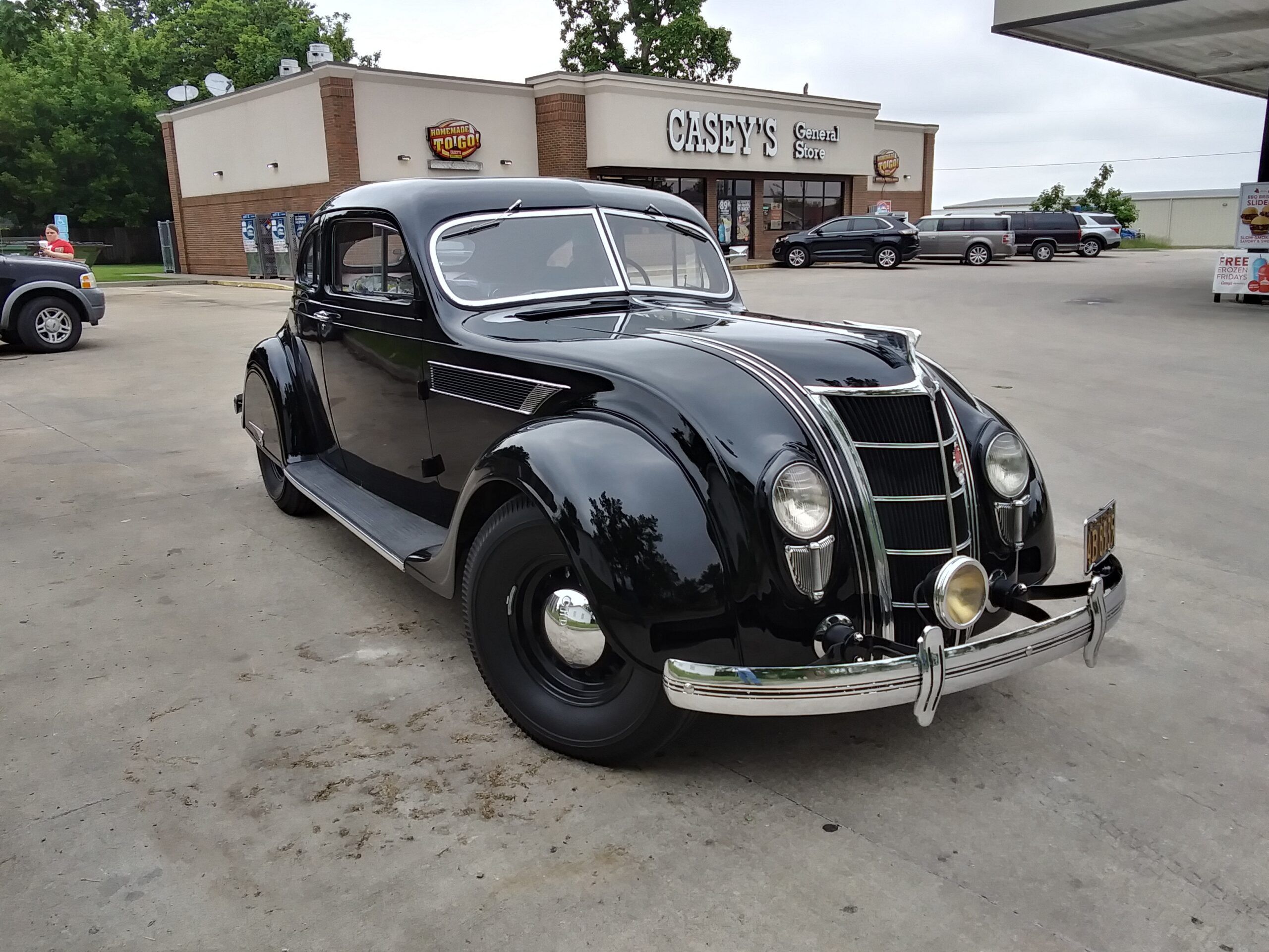 A 1935 Chrysler Airflow Traveling to Two Nations and Across The Continent 13 20250605 111155 HDR scaled