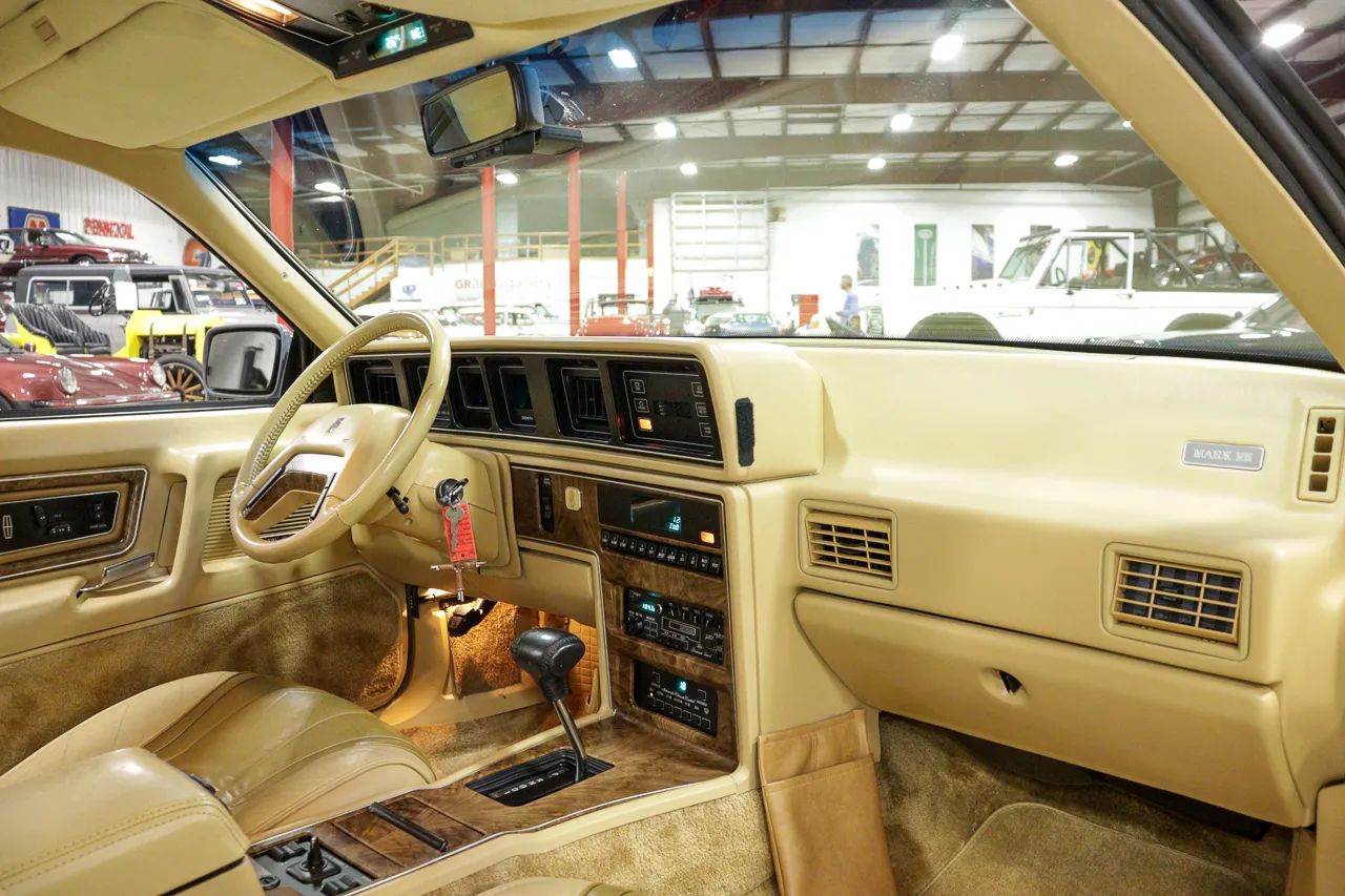 1984 Lincoln Continental Mark VII Turbo Diesel: American Luxury, BMW Power 12 84 Mark VII 5