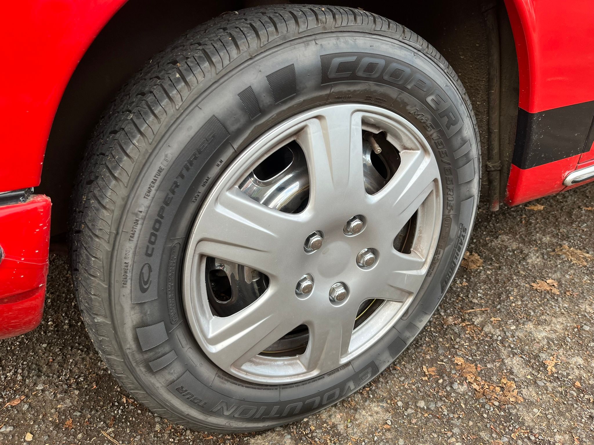 This Classic Porsche 912 Is Wearing Cheap Plastic Wheel Covers! The Ultimate Porsche Sacrilege? 2 IMG 0101