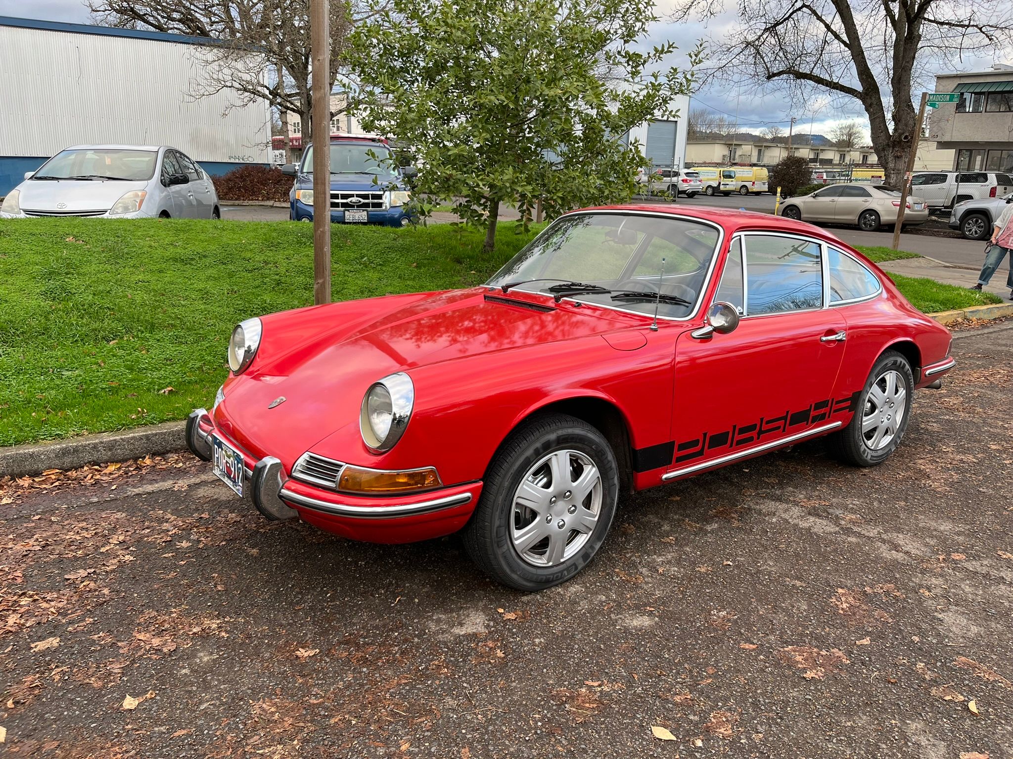 This Classic Porsche 912 Is Wearing Cheap Plastic Wheel Covers! The Ultimate Porsche Sacrilege? 4 IMG 0103