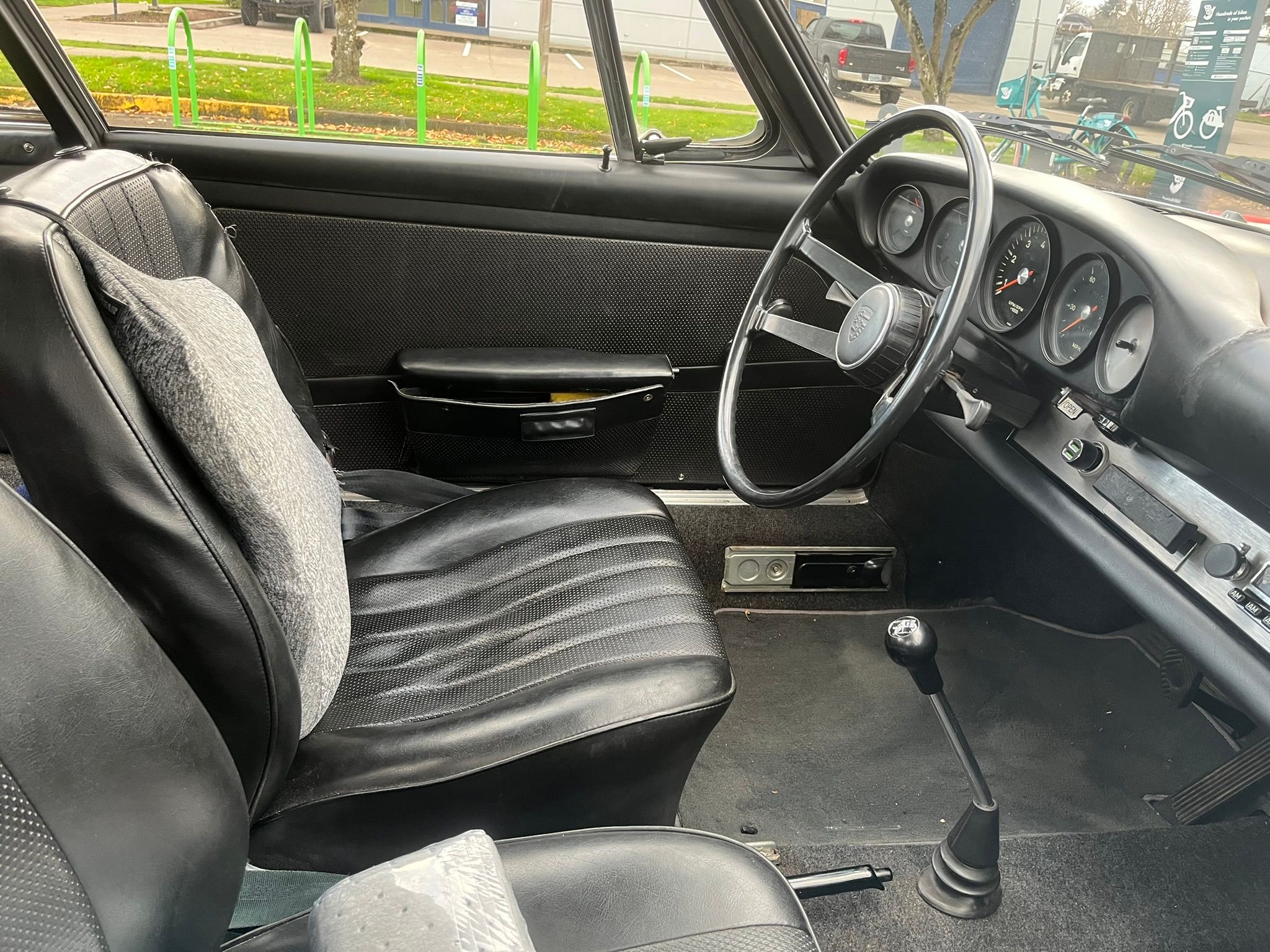 This Classic Porsche 912 Is Wearing Cheap Plastic Wheel Covers! The Ultimate Porsche Sacrilege? 6 IMG 0105