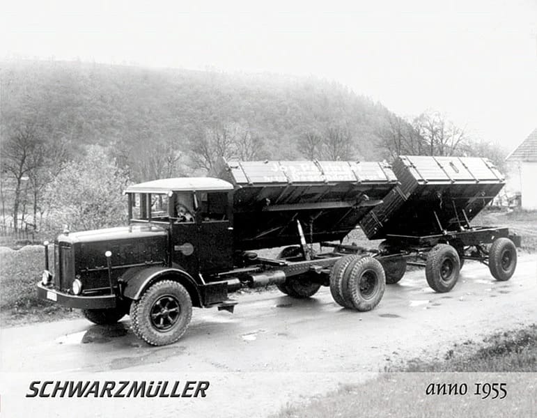 Schwarzmüller Austria - 1955 three-way dump bed truck and trailer combination
