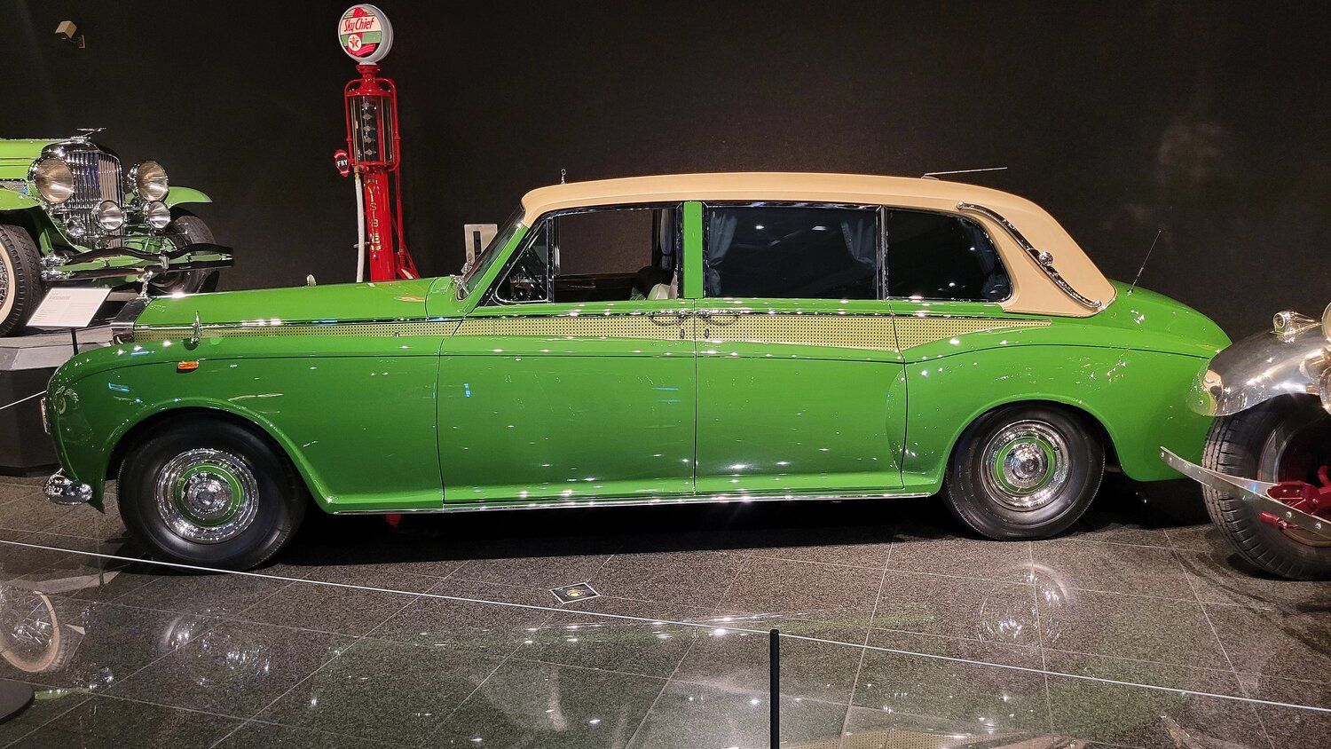 A Visit To The Blackhawk Auto Museum, Part 2 -- A Car Collection That Blurs The Line Between Art and Engineering 28 rsz blackhawk 017