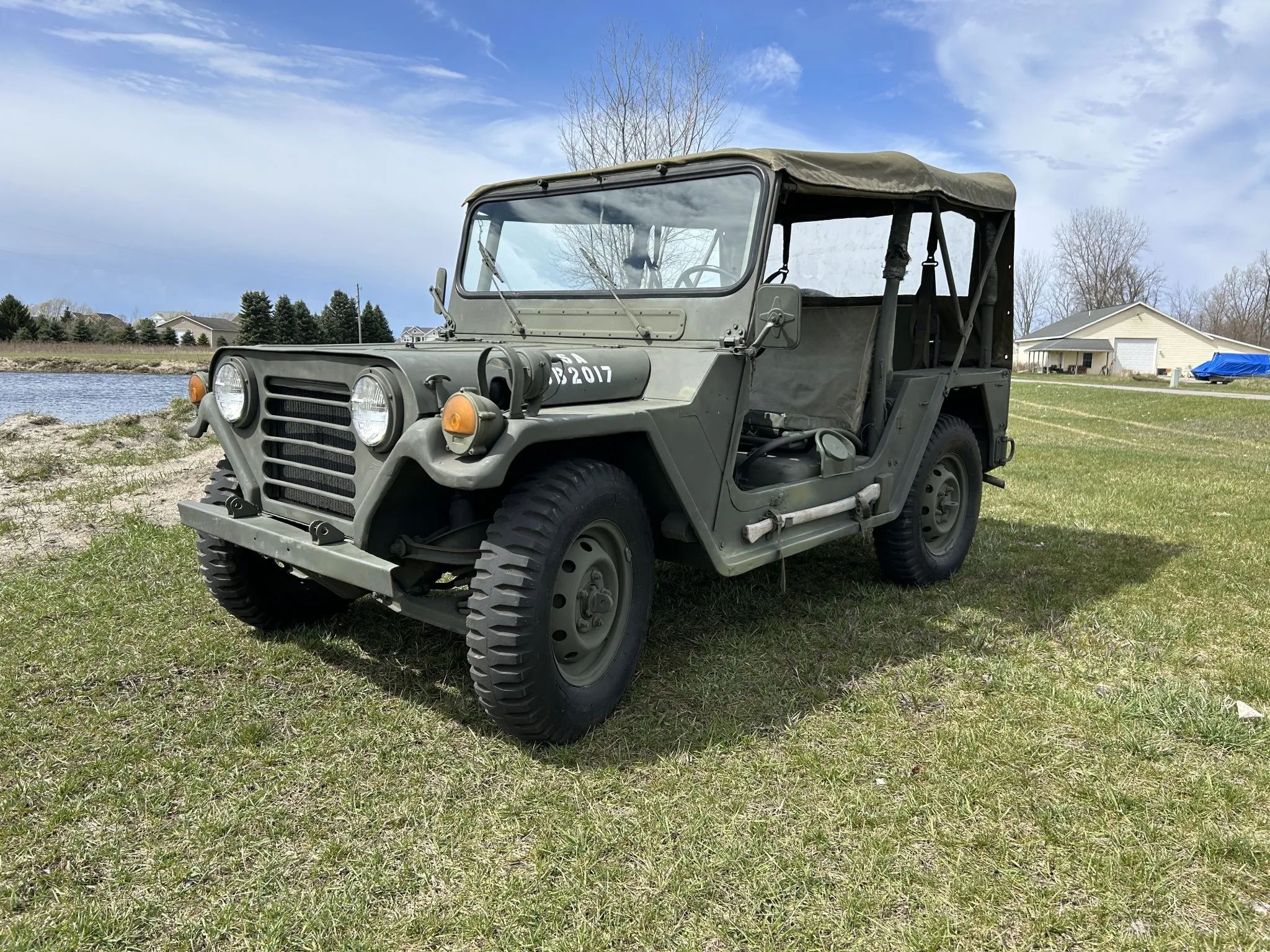 Ford M151 1/4-Ton Utility Truck: Why The Suspension Of The Military's Jeep Successor Made It Too Dangerous For Civilians 15 Left front 3q view of an M151A2 in USMC livery