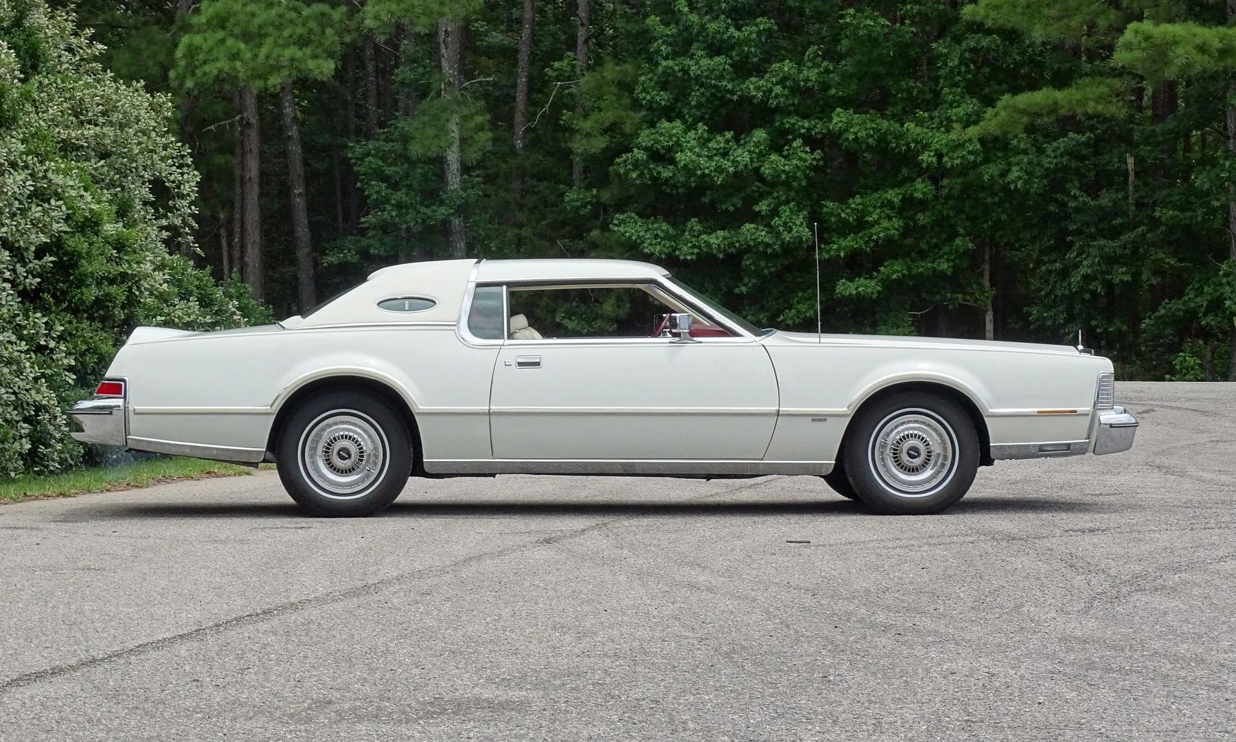 Right side view of a white 1975 Mark IV