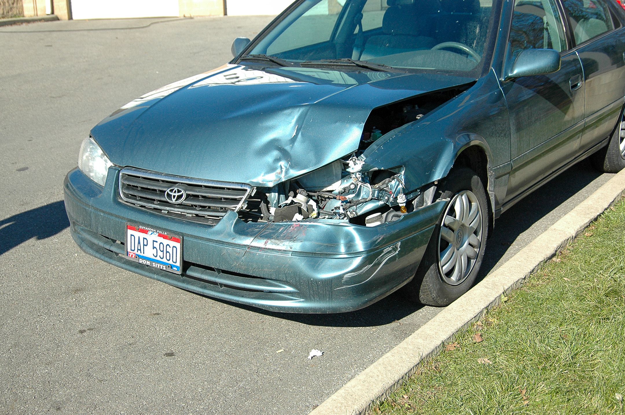 My 2001 Toyota Camry: Life With a Trusty Family Hauler 5 2001 Camry Wrecked