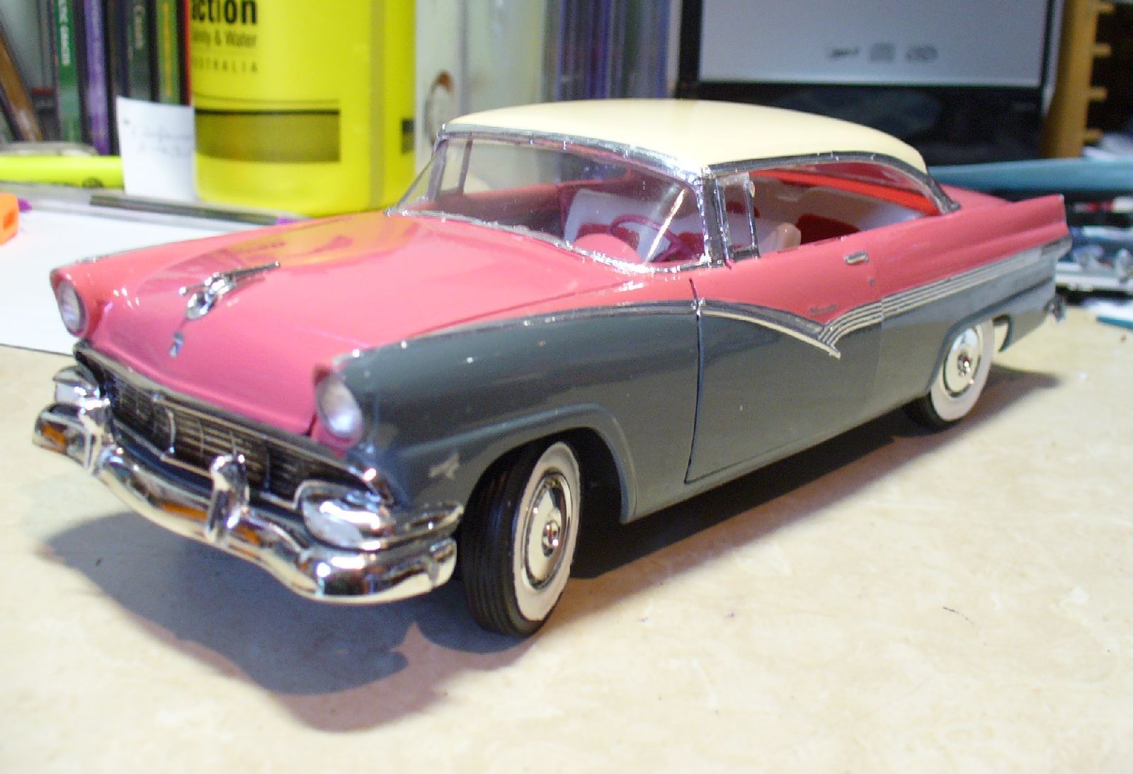 A Scale Model Gallery Of 1956 Ford Cars 5 56 Ford pgw1