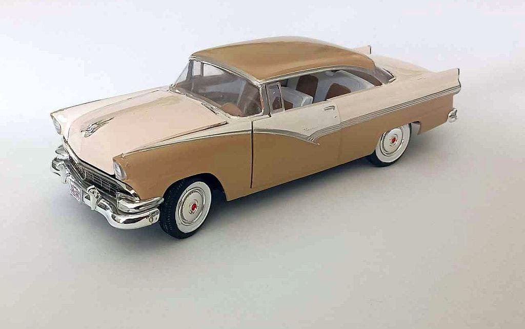 A Scale Model Gallery Of 1956 Ford Cars 15 56FordBeige5