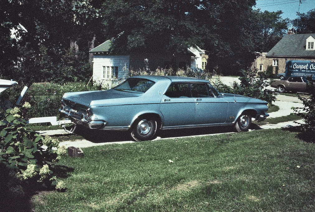 Mopar Elegance: Vintage Photos Of Chrysler And Imperial Cars In The 1950s, 1960s & 1970s 10 Captura de pantalla 2025 10 13 04.50.06