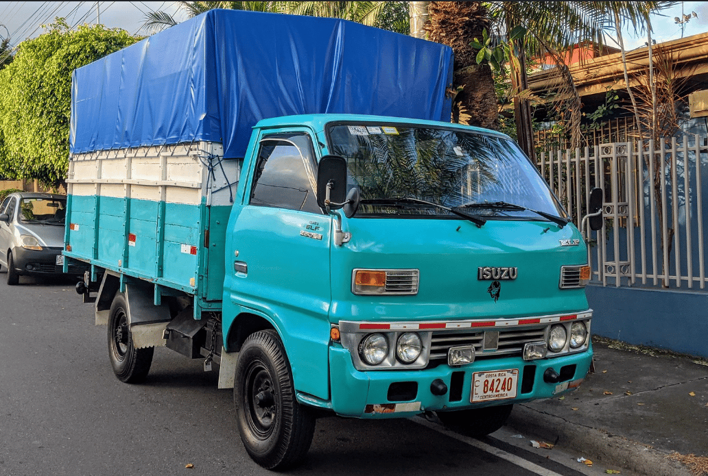 Curbside Find: 1975 Isuzu Elf – Global Japanese Workhorse 5 Captura de pantalla 2026 01 23 23.03.36