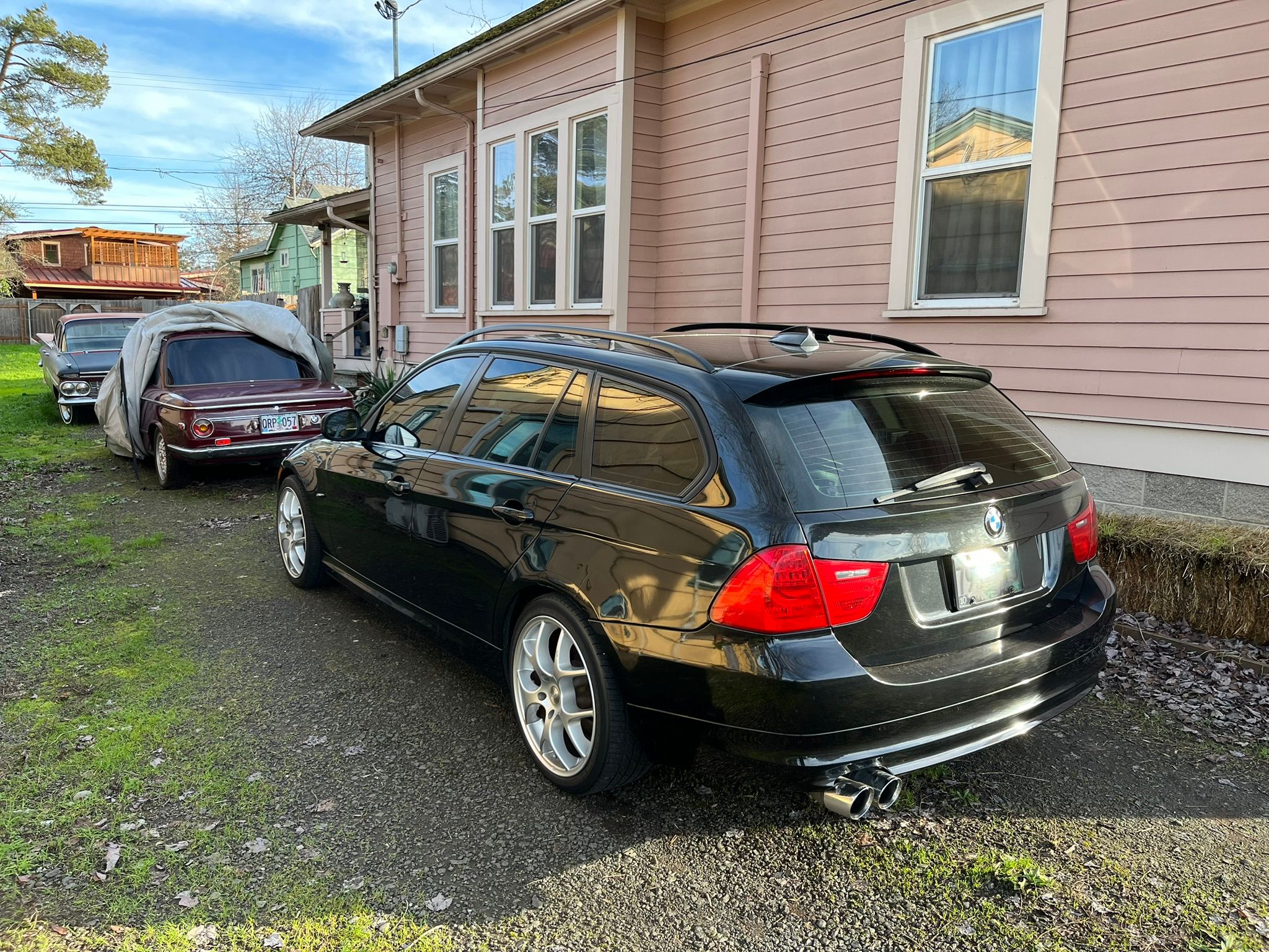 My Tenants Drive Curbside Classics: '89 Peugeot 505 Wagon, '71 BMW 2002, '99 Acura Integra, '59 Chevy, And More 16 IMG 0250