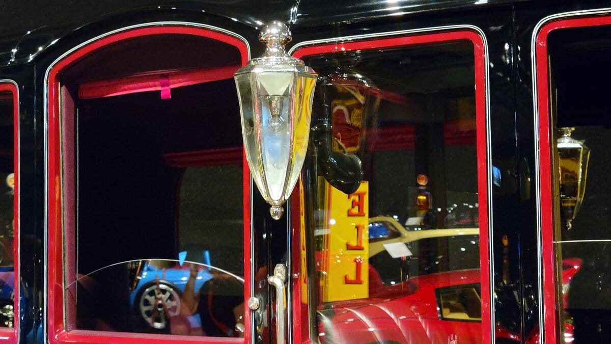A Visit To The Blackhawk Auto Museum -- A Car Collection That Blurs The Line Between Art and Engineering 12 rsz blackhawk 027