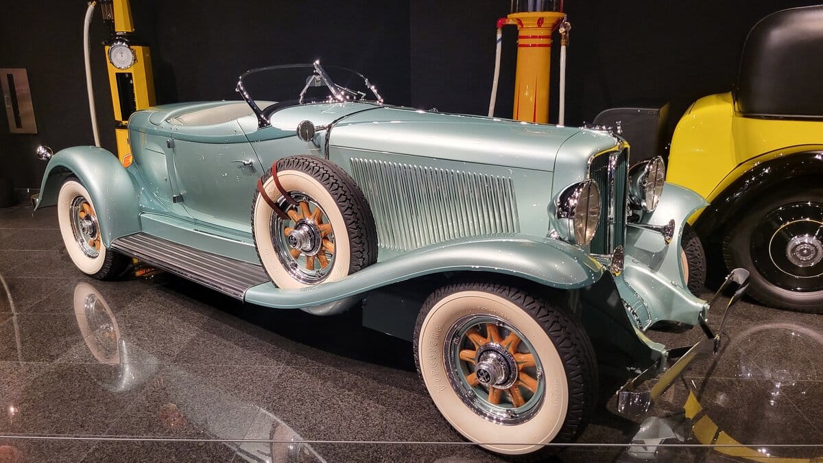 A Visit To The Blackhawk Auto Museum -- A Car Collection That Blurs The Line Between Art and Engineering 30 rsz blackhawk 036