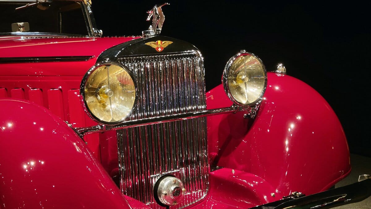 A Visit To The Blackhawk Auto Museum -- A Car Collection That Blurs The Line Between Art and Engineering 38 rsz blackhawk 047