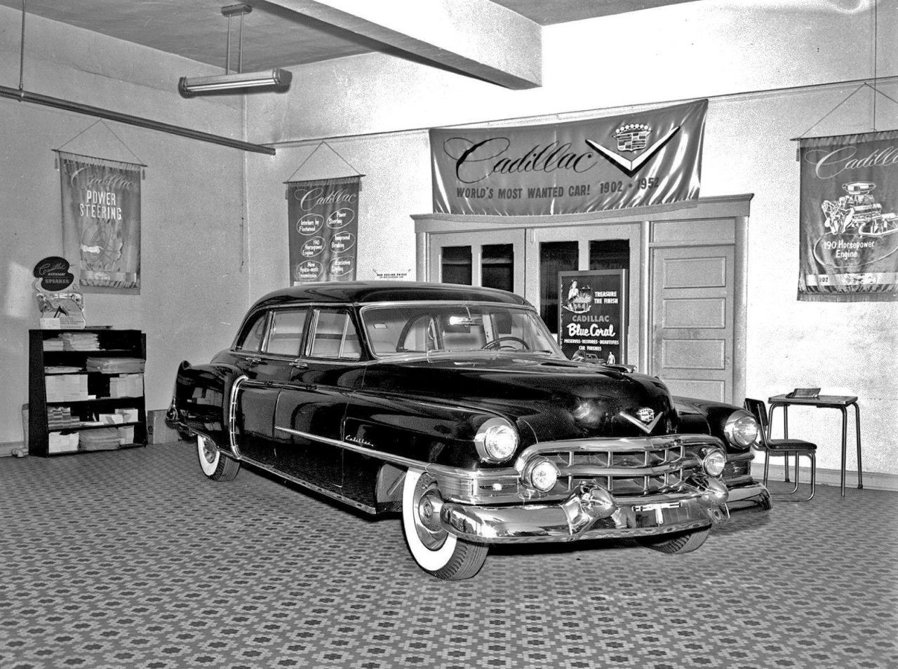 Inside GM's Golden Days: 1950s Dealership Showrooms In Vintage Photos 4