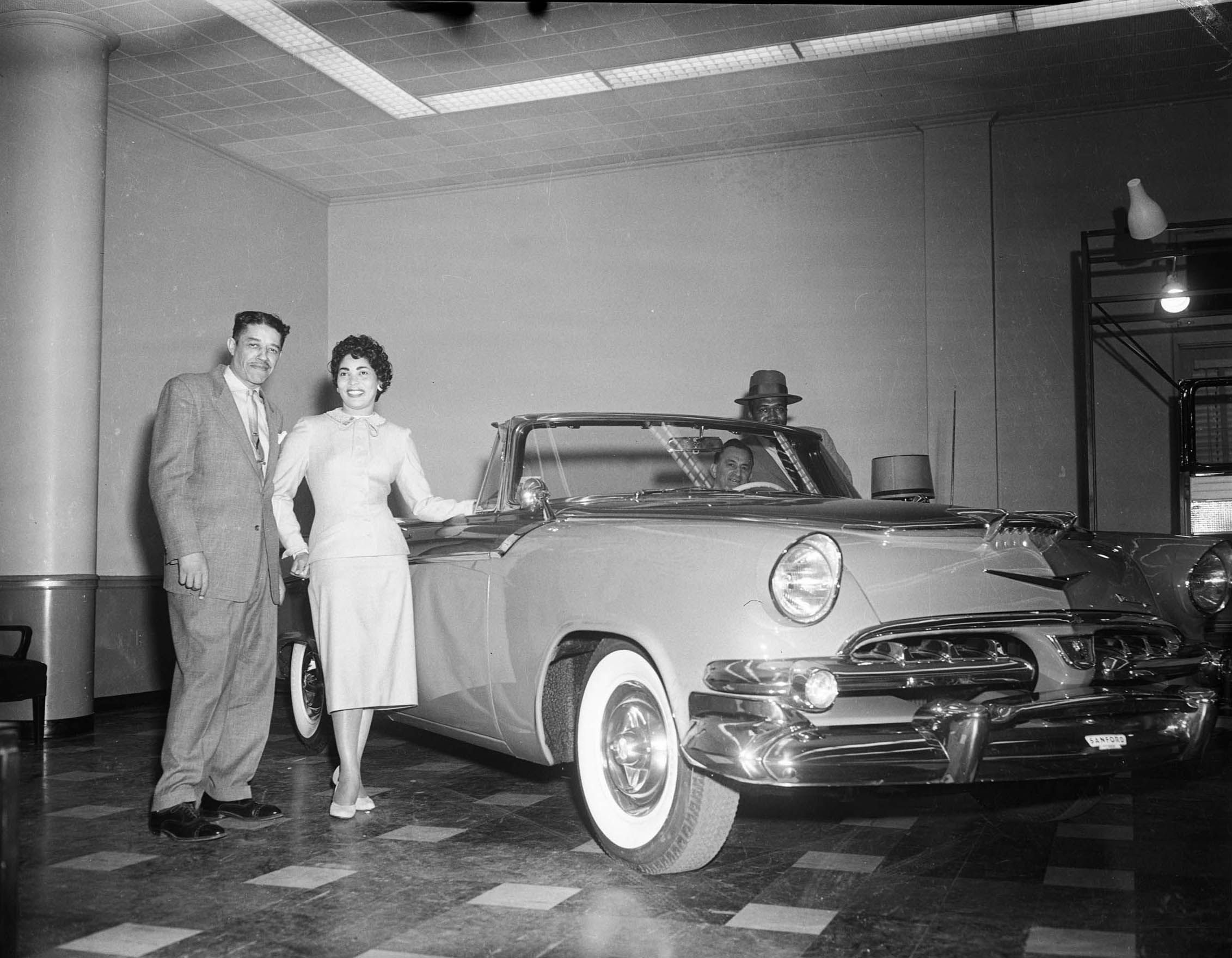 The Forward Look In Display: Dodge Cars In Showrooms - 1956-1959 5 13966