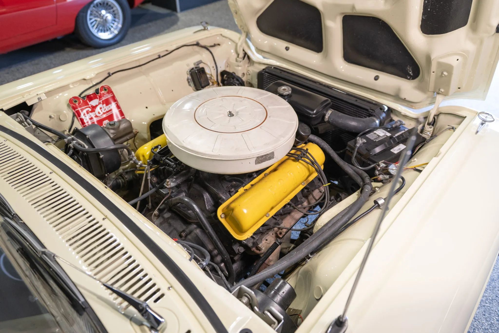 1960 Ford Thunderbird: The Last T-Bird Until 1983 With A Stick-Shift 4 Picture of 1960 Thunderbird 352 engine
