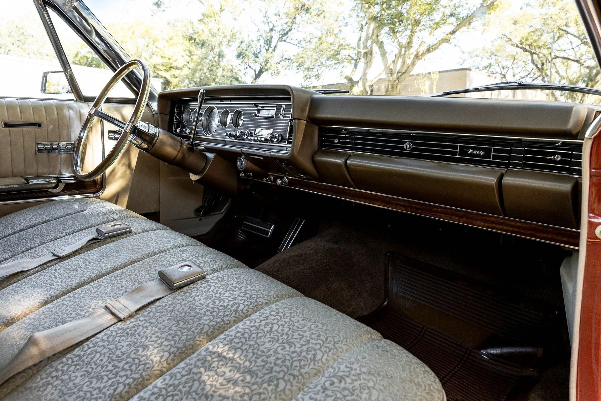 1966 Mercury Park Lane Vs. Ford LTD: Did The LTD Make Ford's Mid-Priced Mercury Obsolete? 16 Right side of the dashboard of a 1966 Mercury Park Lane