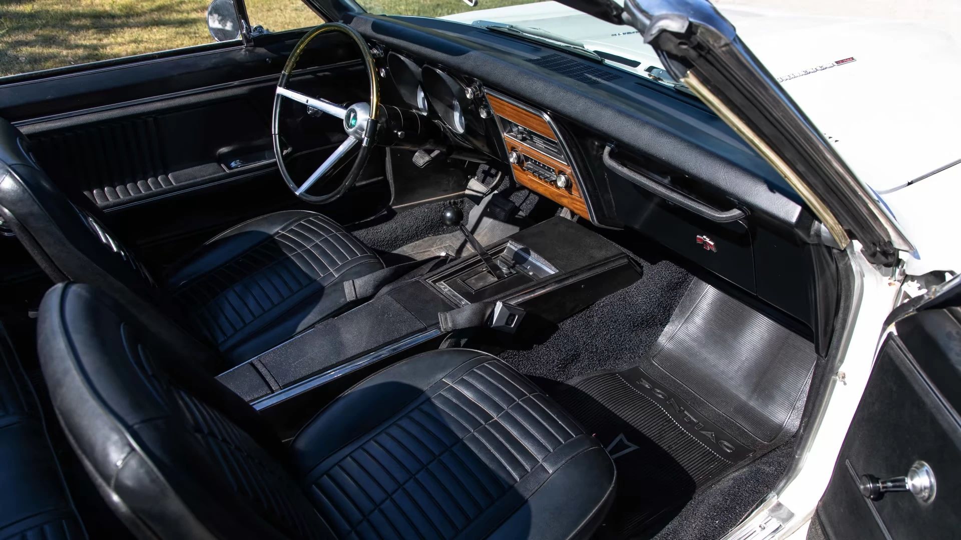 Right side of the dashboard of a 1967 Firebird convertible