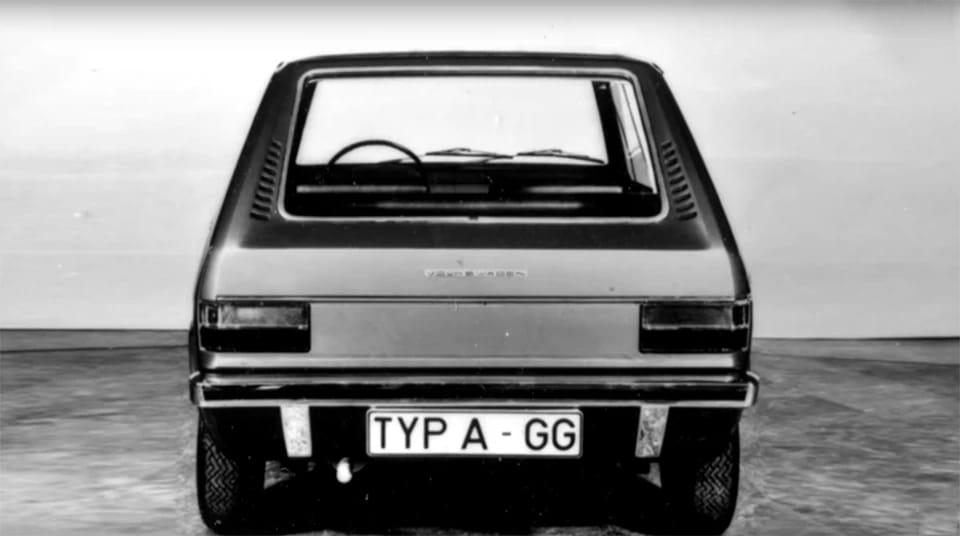 B&W rear view of the Italdesign-Giugiaro Golf prototype, with the number plate "TYP A - GG"