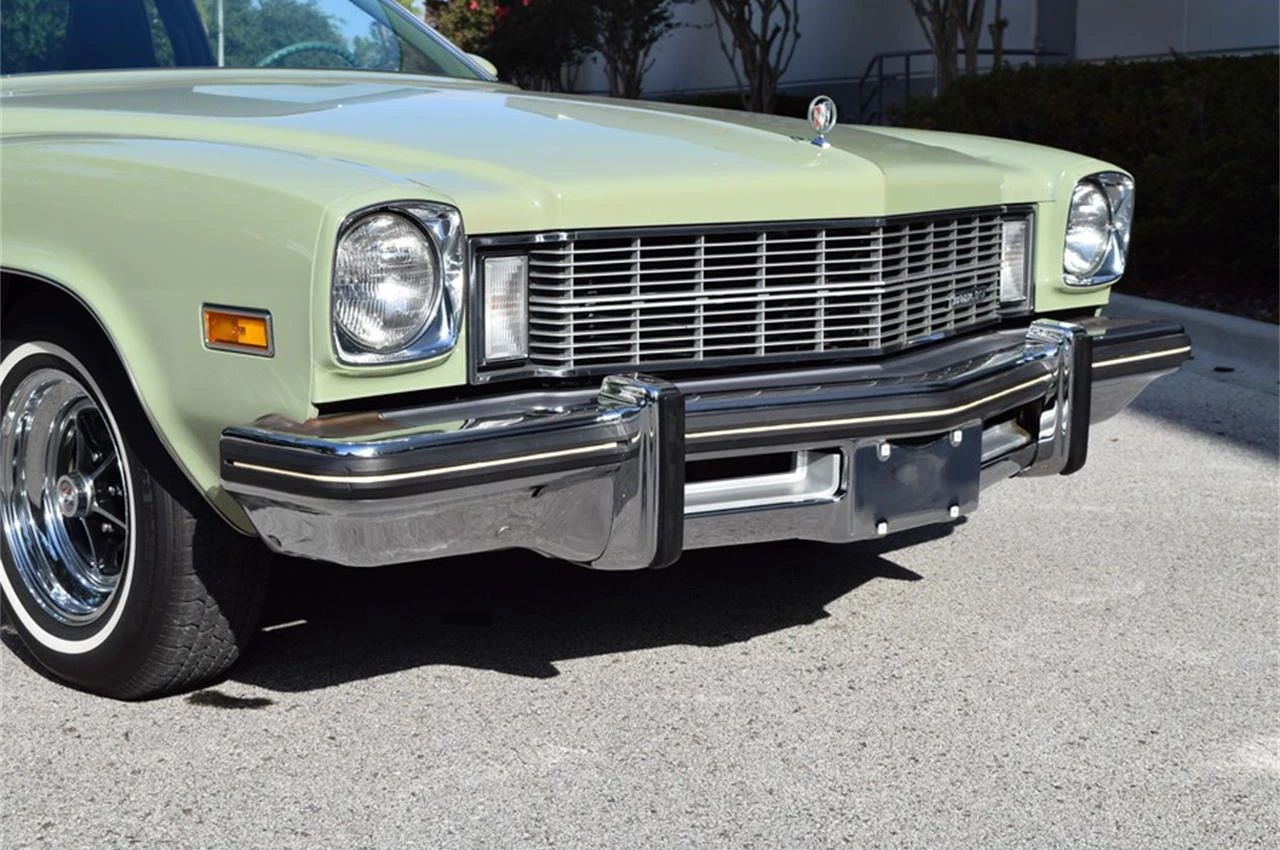 Front end of a 1975 Buick Century coupe