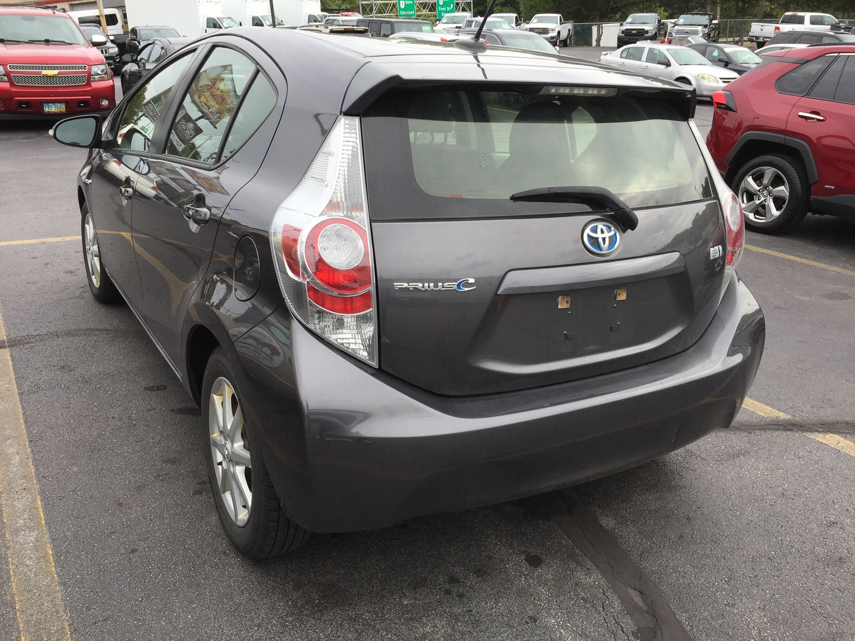 2013 Prius Pictures farewell back