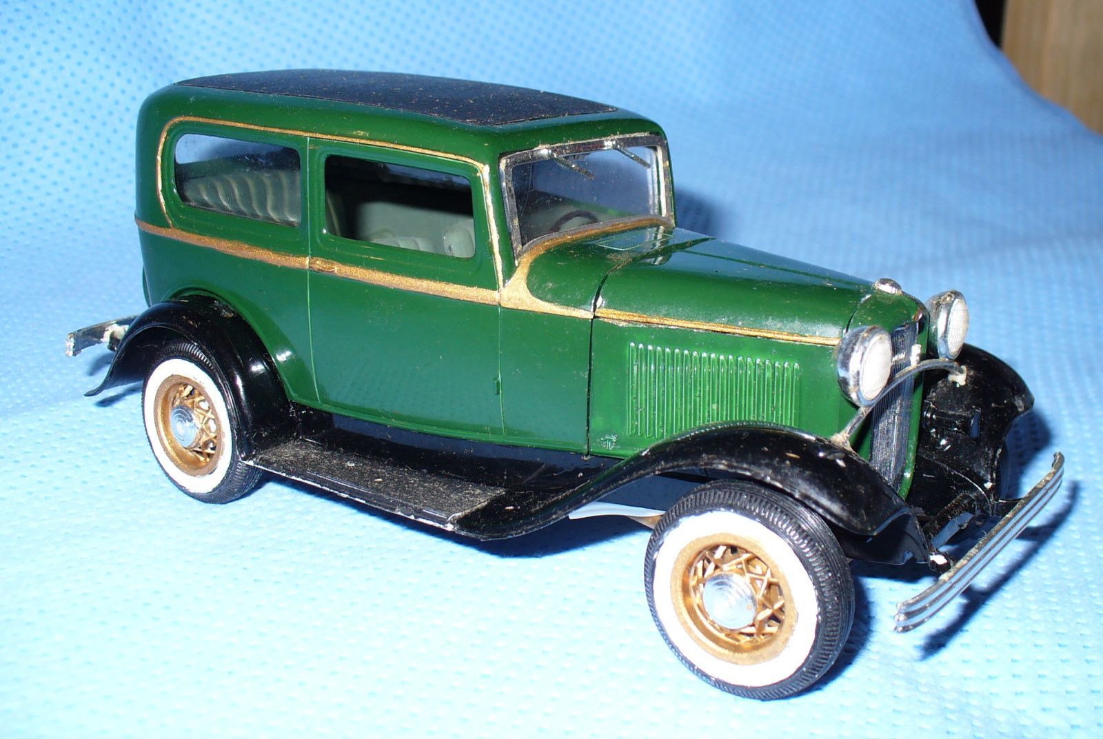 32sedan1