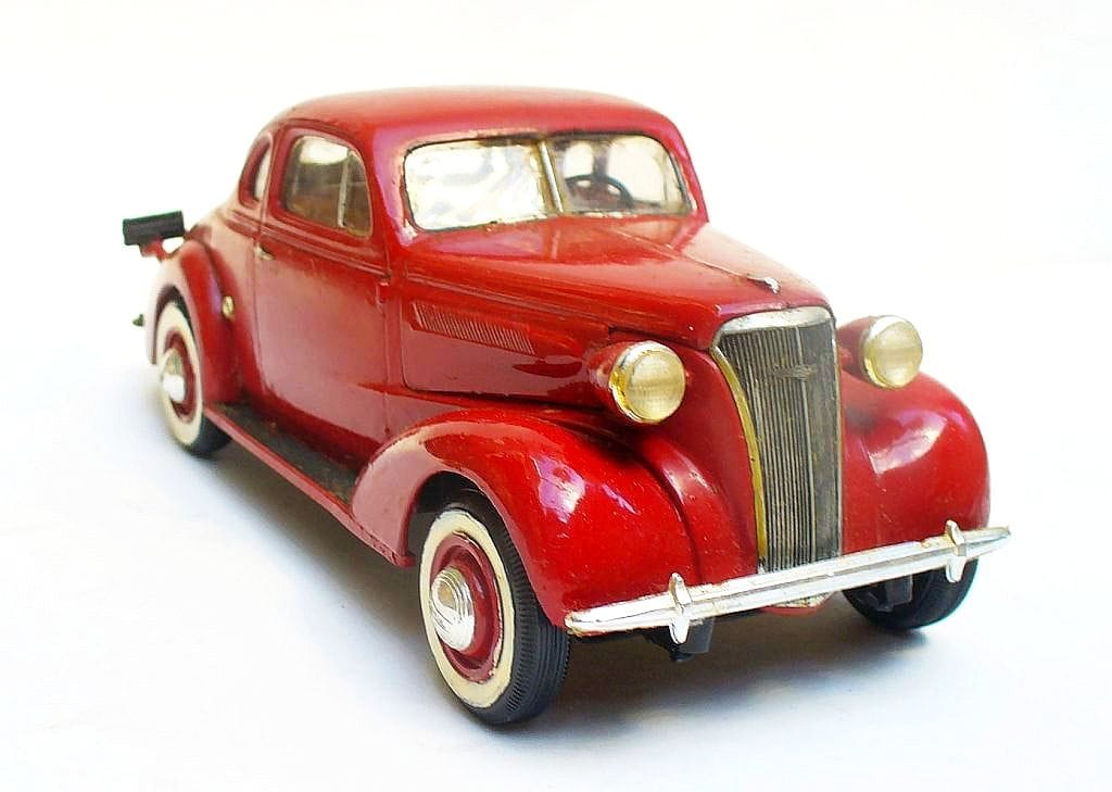37ChevRed3
