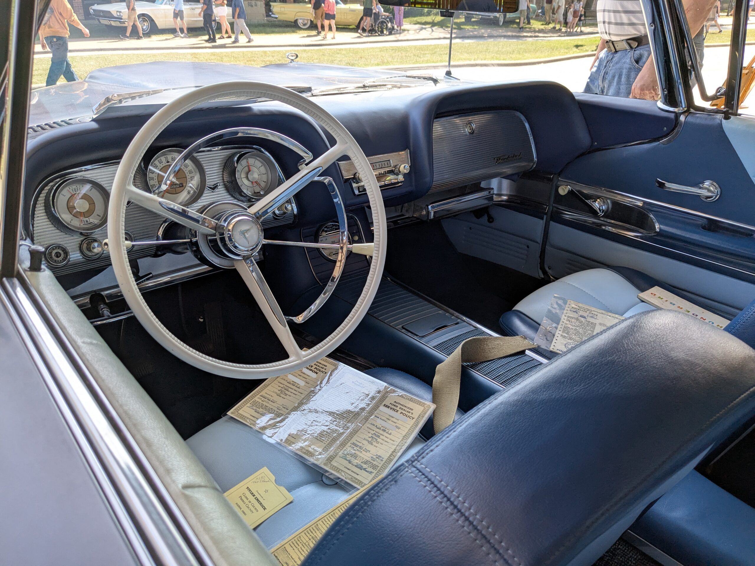 1960 Ford Thunderbird: The Last T-Bird Until 1983 With A Stick-Shift 6 Picture of 1960 Ford Thunderbird interior showing its manual-transmission