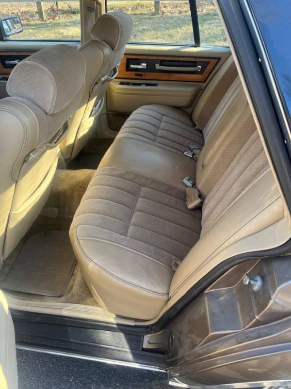 85LincolnContinentalNJk.jpg.7095c57df2b13c3aac717b900f47a8851