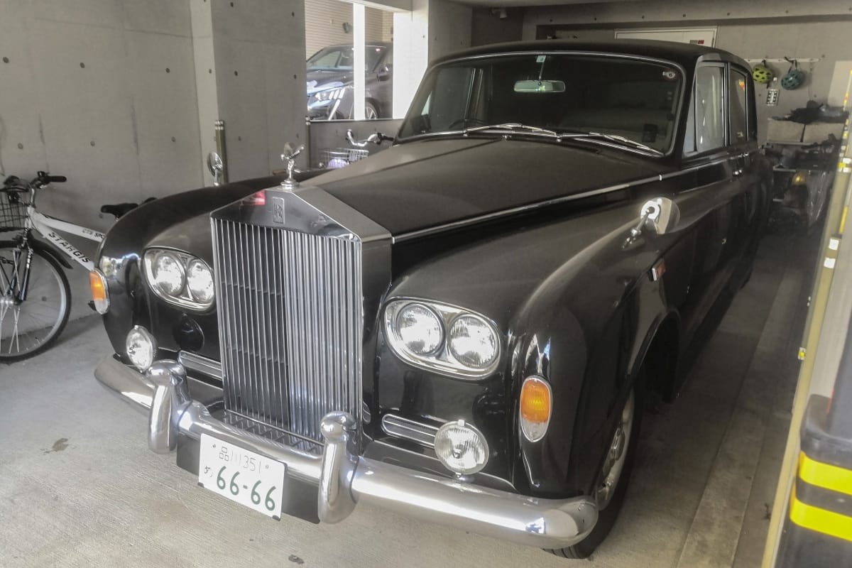 Curbside Find: 1972 Rolls-Royce Phantom VI – Last Barge-On-Frame Roller 9 IMG 20240220 115707 edited