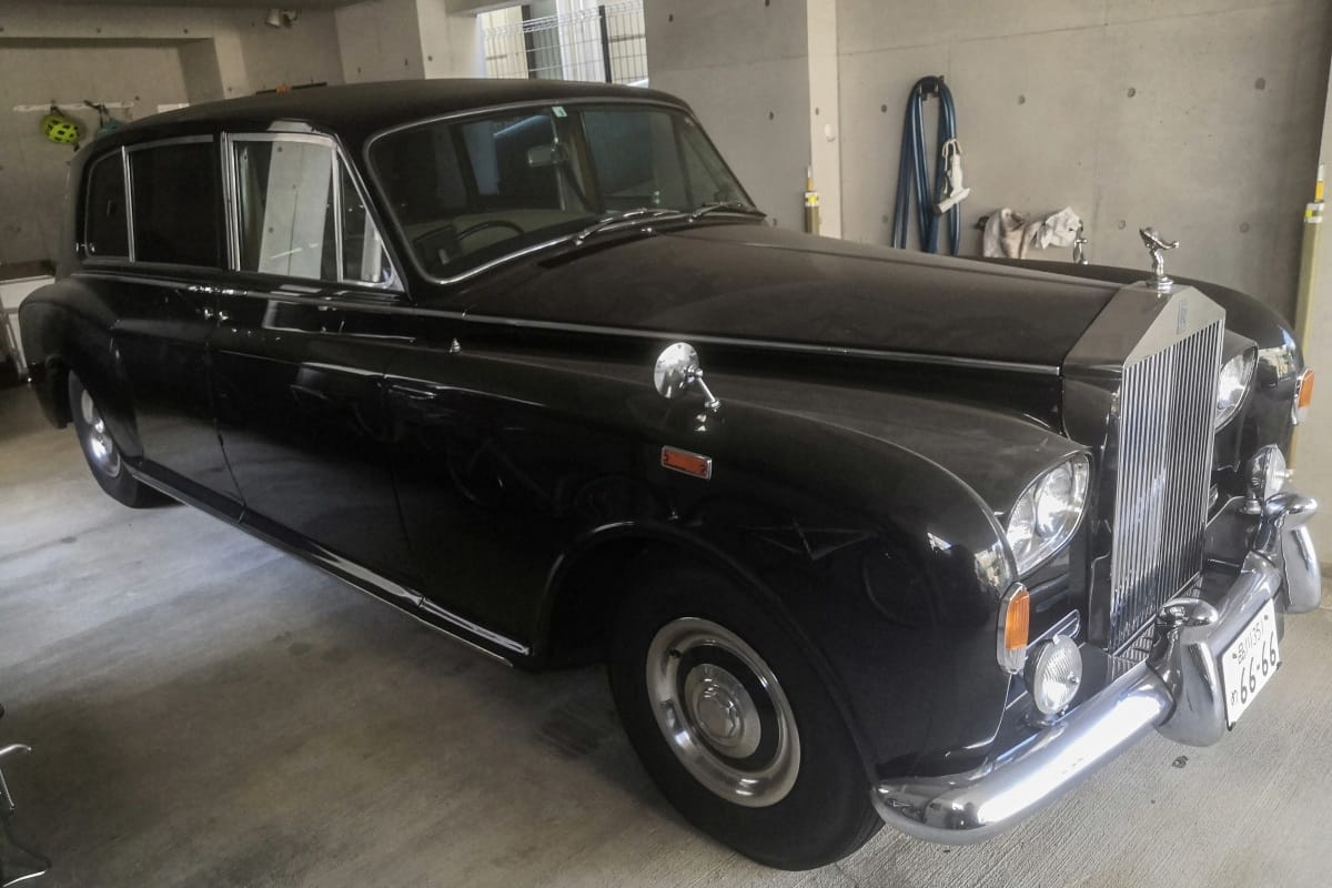 Curbside Find: 1972 Rolls-Royce Phantom VI – Last Barge-On-Frame Roller 7 IMG 20240220 115817 edited