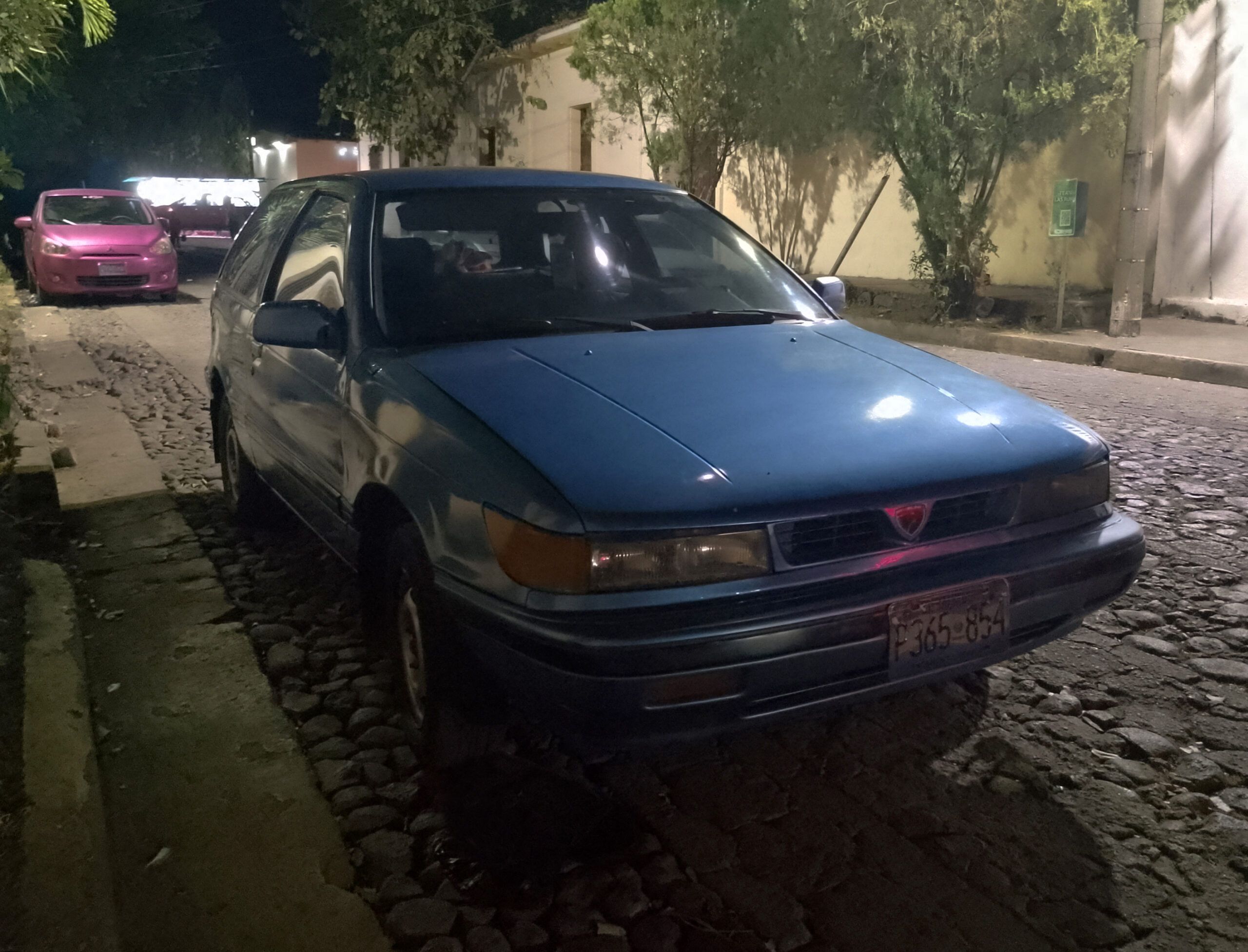 Curbside Find: 1991-1992 Eagle Summit Hatchback - This Little Eaglet Flew Far From Home 1 1991-1992 Eagle Summit Hatchback caught at nightime