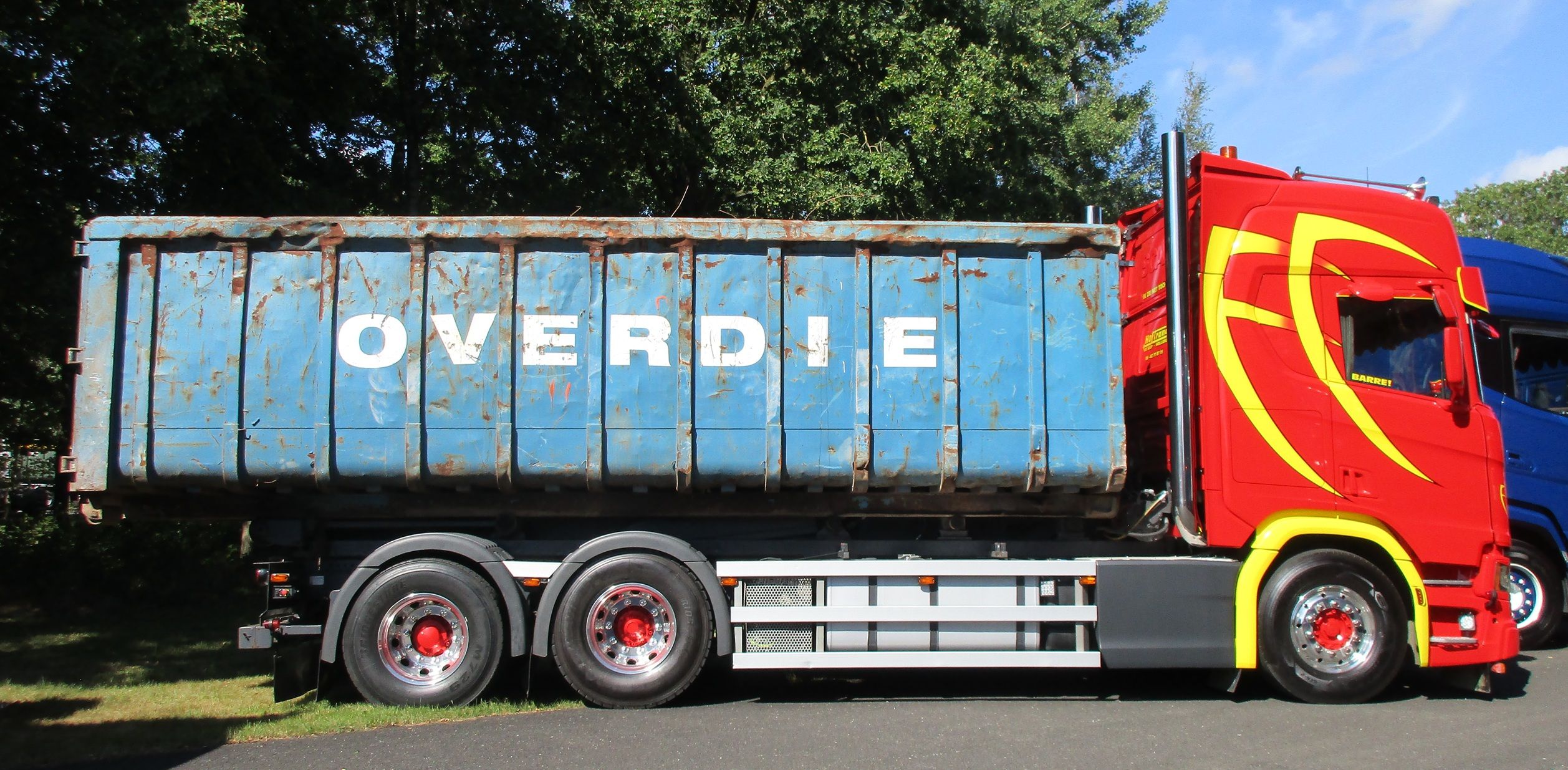 Hoftrans - 2020 Scania R580 V8 6x2 truck with a chain hoist - 2