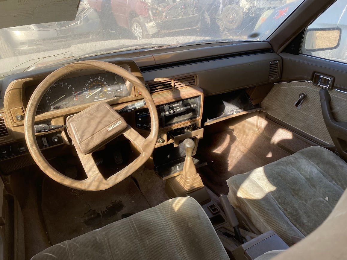 Junkyard Classic: The 516,675 Mile 1986 Toyota Camry LE 15 1986 Toyota Camry LE with 516675 miles